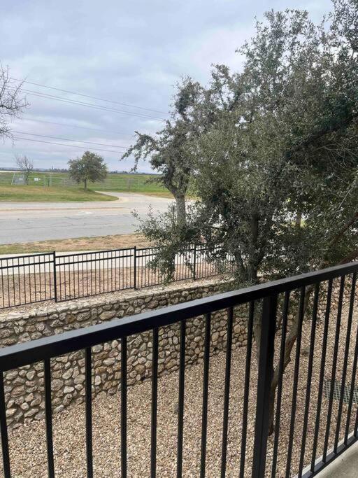 Ferienwohnung Hill Country Hiatus! Austin Exterior foto